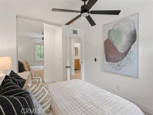 15 Alejo 61 , Irvine, CA