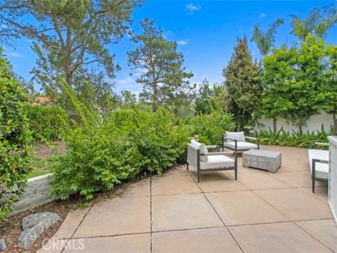 15 Alejo 61 , Irvine, CA