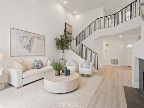 15 Alejo 61 , Irvine, CA