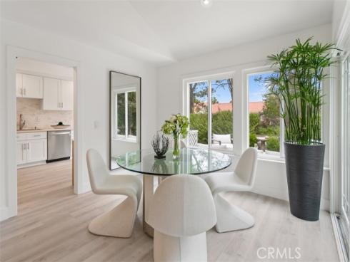 15 Alejo 61 , Irvine, CA