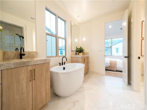 149 Somera , Irvine, CA