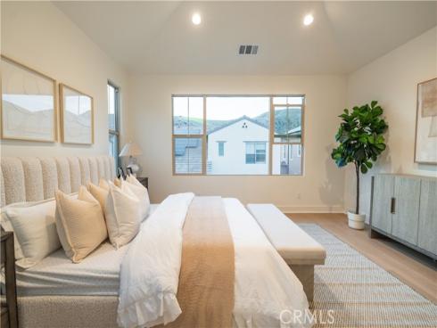 149 Somera , Irvine, CA