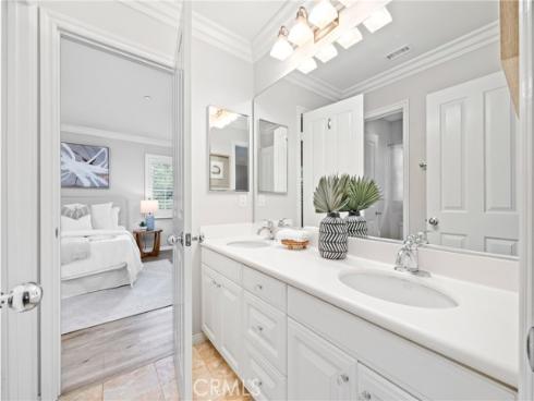 21 Gardenpath , Irvine, CA