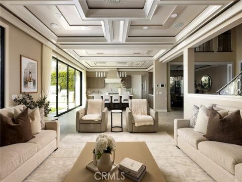 105 Lanzon , Irvine, CA