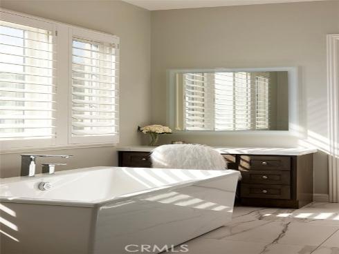 105 Lanzon , Irvine, CA