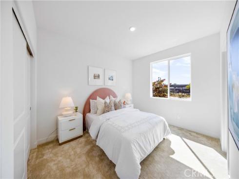 104 Abacus , Irvine, CA