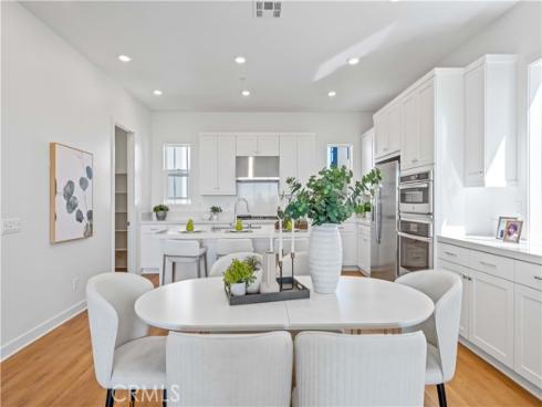 104 Abacus , Irvine, CA