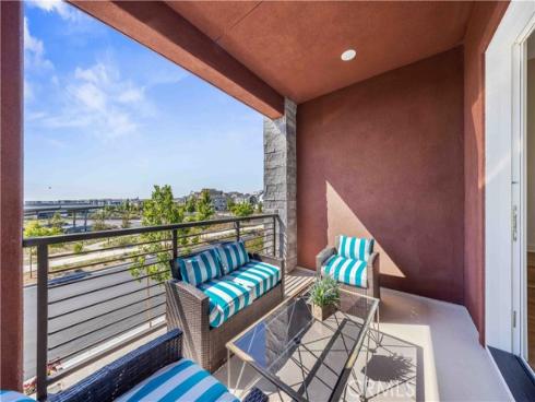 104 Abacus , Irvine, CA