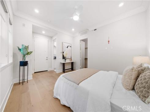 100  Bellatrix  , Irvine, CA