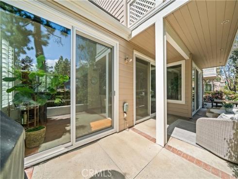 26 Lakefront 76 , Irvine, CA