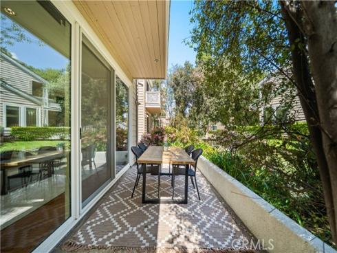 26 Lakefront 76 , Irvine, CA