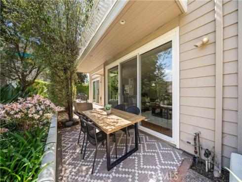 26 Lakefront 76 , Irvine, CA