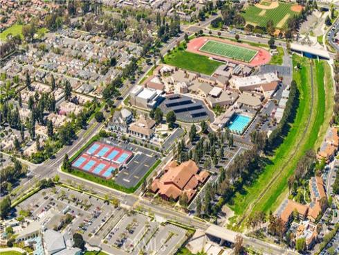 26 Lakefront 76 , Irvine, CA