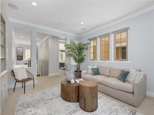 25 Tenderfoot , Irvine, CA