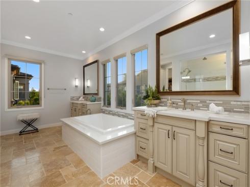 25 Tenderfoot , Irvine, CA