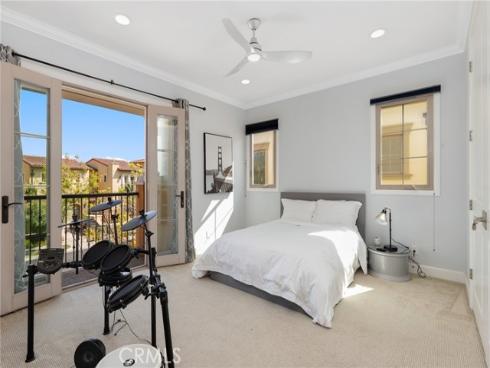 25 Tenderfoot , Irvine, CA