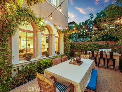 25 Tenderfoot , Irvine, CA