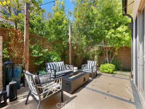 25 Tenderfoot , Irvine, CA