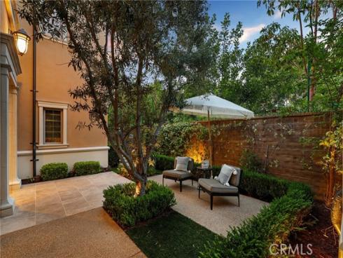 25 Tenderfoot , Irvine, CA