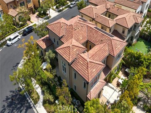 25 Tenderfoot , Irvine, CA