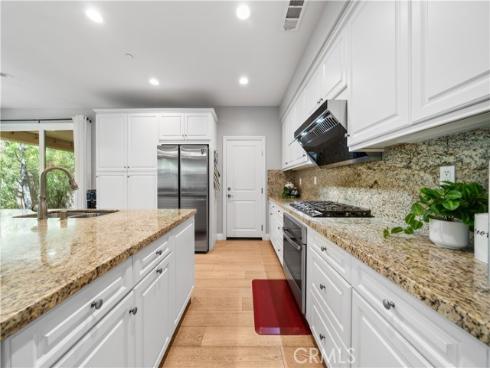 228 Wicker , Irvine, CA