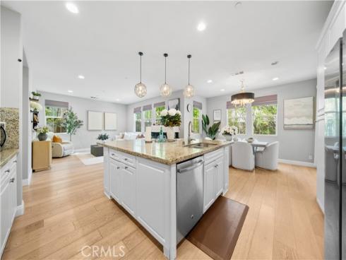 228 Wicker , Irvine, CA