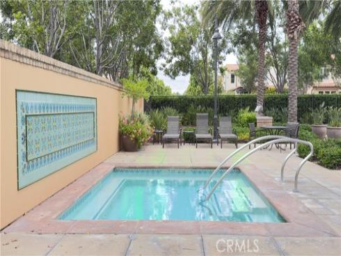 133 Overbrook , Irvine, CA