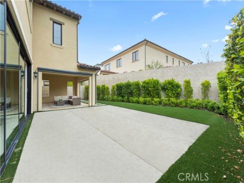 51 Redshift , Irvine, CA