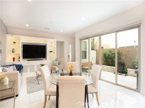 148 Spectacle , Irvine, CA