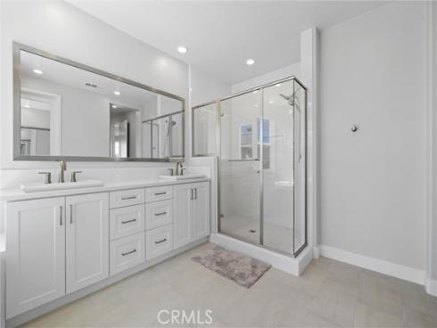 128 Pattern , Irvine, CA