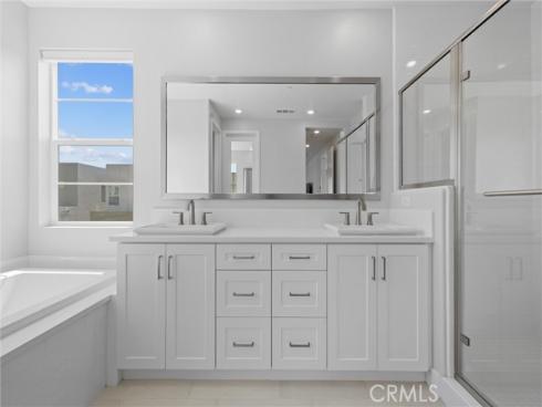 128 Pattern , Irvine, CA