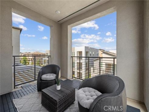 128 Pattern , Irvine, CA