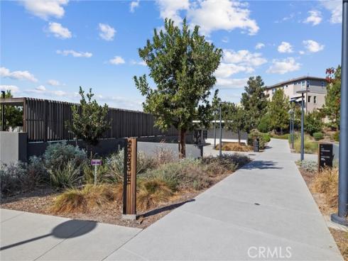 128 Pattern , Irvine, CA