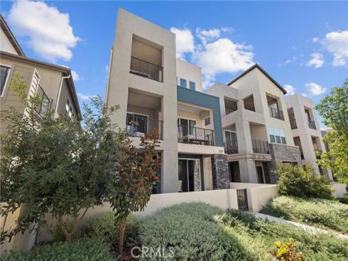 128  Pattern  , Irvine, CA