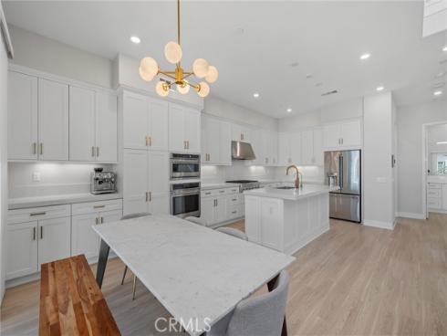 128 Pattern , Irvine, CA