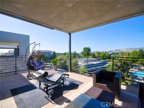 259 Chorus , Irvine, CA