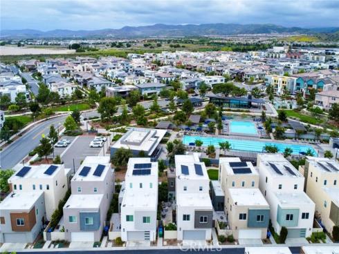 259 Chorus , Irvine, CA