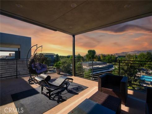 259 Chorus , Irvine, CA