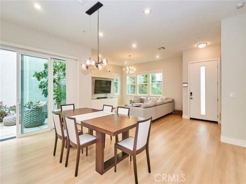 259 Chorus , Irvine, CA