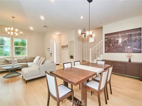 259 Chorus , Irvine, CA