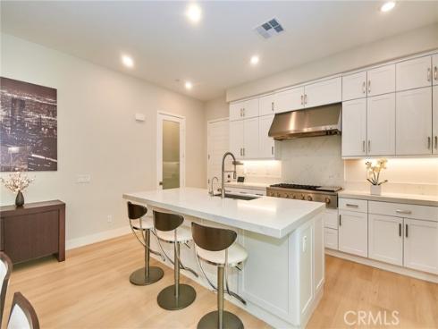 259 Chorus , Irvine, CA