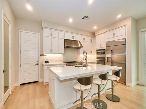 259 Chorus , Irvine, CA