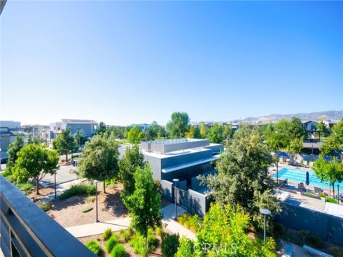 259 Chorus , Irvine, CA