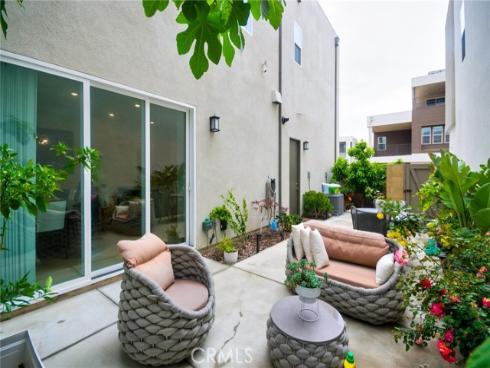 259 Chorus , Irvine, CA