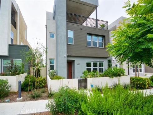 259 Chorus , Irvine, CA