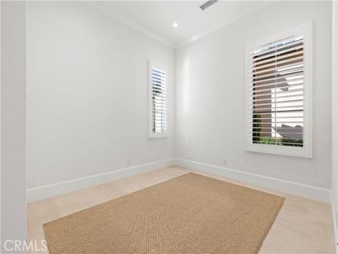 111 Vigna , Irvine, CA