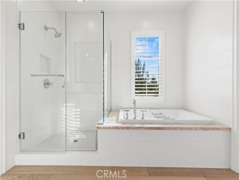 111 Vigna , Irvine, CA