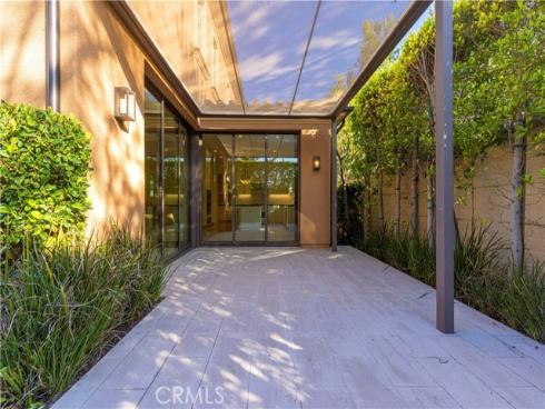 111 Vigna , Irvine, CA