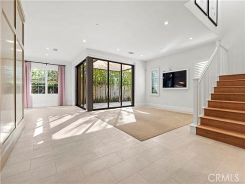 111 Vigna , Irvine, CA