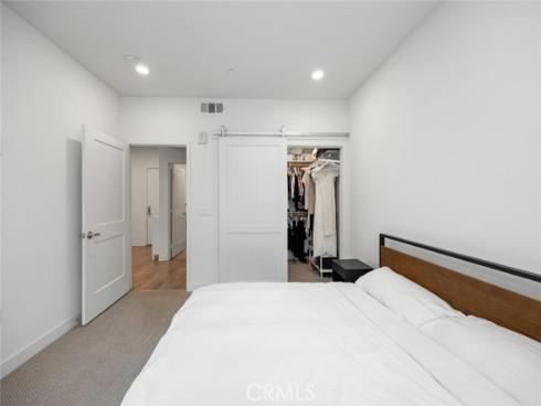 2424 Nolita , Irvine, CA